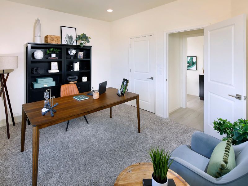Furnished interior in a model home at Sunset Crest - Signature Series in Tucson (Image 13). Furnished interior in a model home at Sunset Crest - Signature Series in Tucson (Image 13).