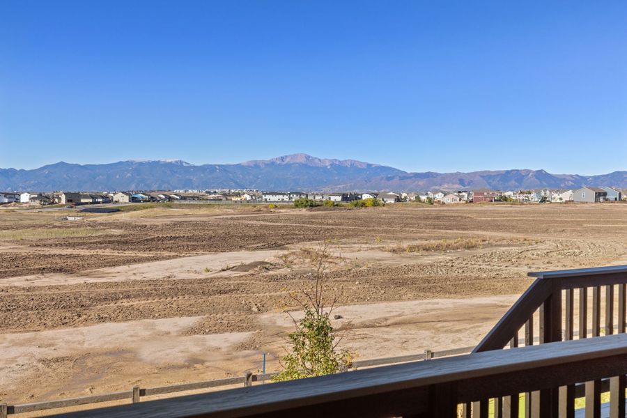 Plan C405 - Sterling Ridge Model - Mountain Views