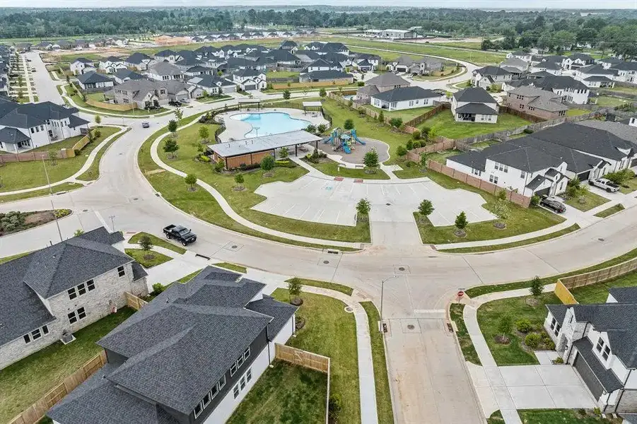 Image 1 of the Raburn Reserve master-planned community in Tomball, TX.