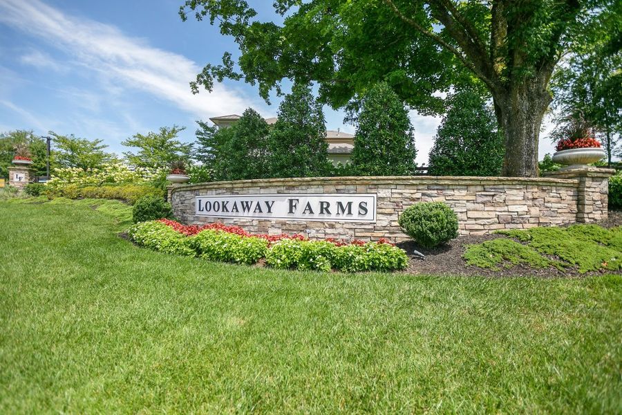 Entrance to the Lookaway Farms community in Franklin, TN, featuring signage and landscaping (Image 2).