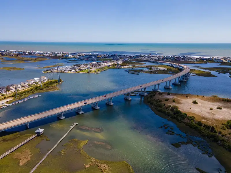 Natural surroundings and green spaces near Windwater in Hampstead, NC (Image 29). Natural surroundings and green spaces near Windwater in Hampstead, NC (Image 29).