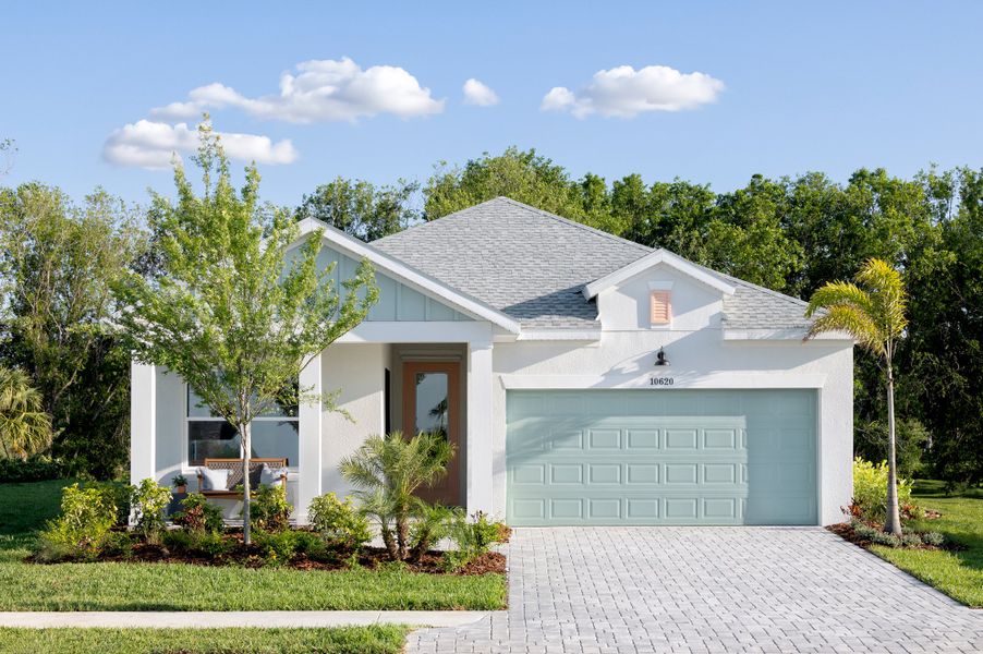 Front exterior of a home in the Eastlyn community, located in Bradenton, FL (Image 3).