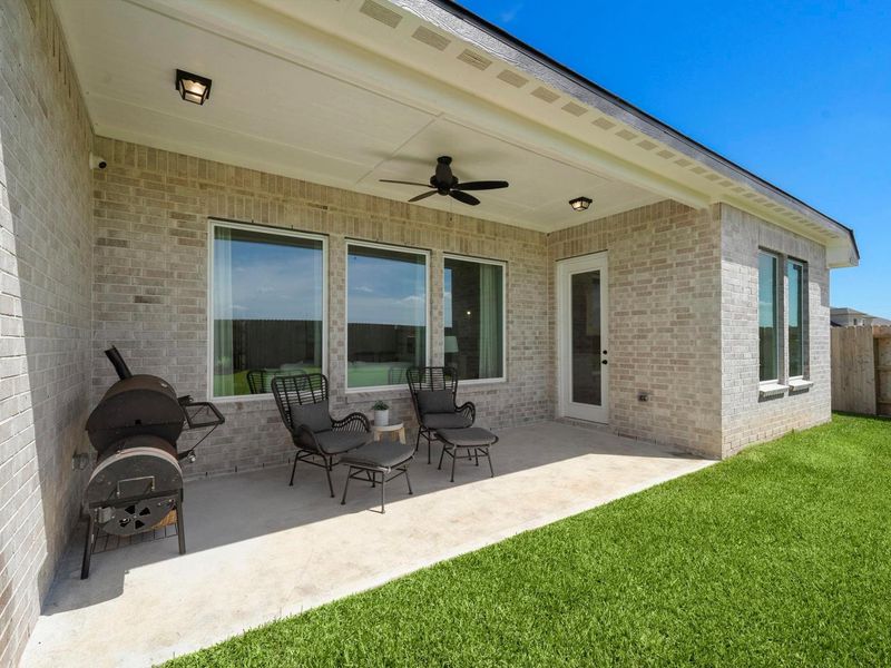 Exterior details of a home in Lago Mar, Texas City (Image 17). Exterior details of a home in Lago Mar, Texas City (Image 17).