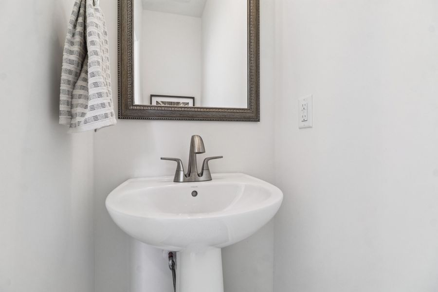 Crestfall II - Bathroom