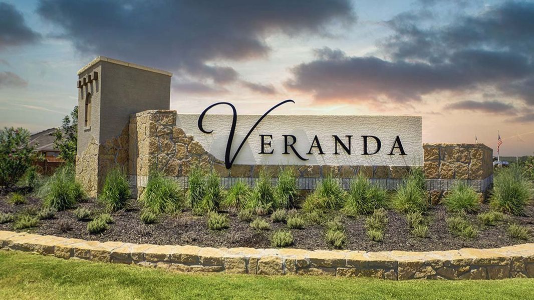 Entrance to the Veranda community in San Antonio, TX, featuring signage and landscaping (Image 10).