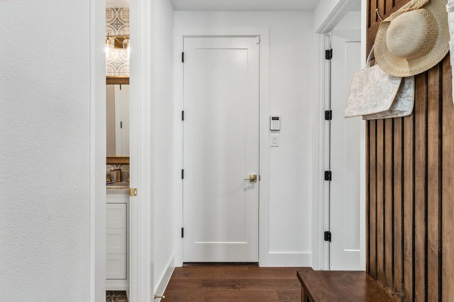 American Legend Homes' 60' model in Ten Mile Creek - Mud Room American Legend Homes' 60' model in Ten Mile Creek - Mud Room