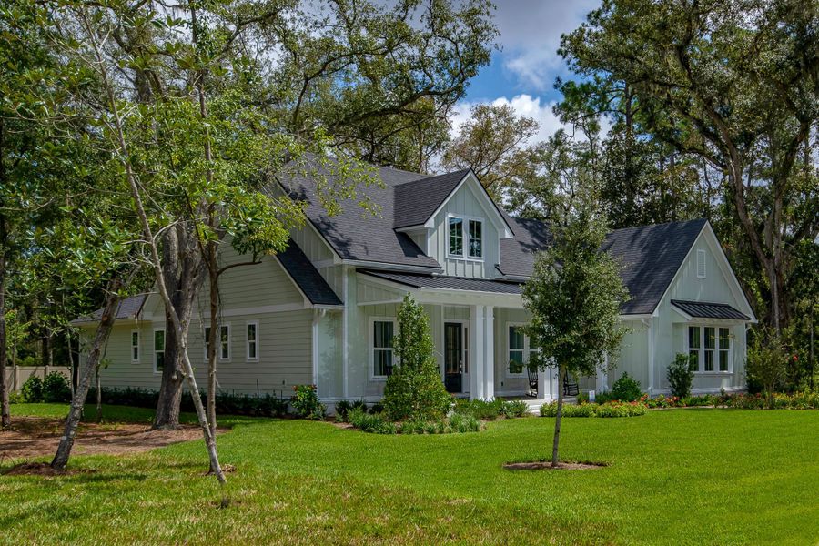 Front exterior of a home in the Fleming Estates community, located in Fleming Island, FL (Image 4).