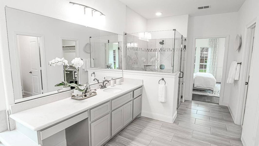 Furnished interior in a model home at Mira Lagos Crossing in Grand Prairie (Image 11).