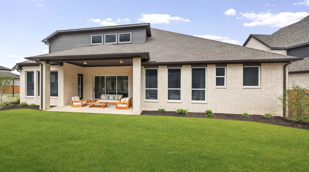 Exterior details of a home in Palmera Ridge, Leander (Image 7).