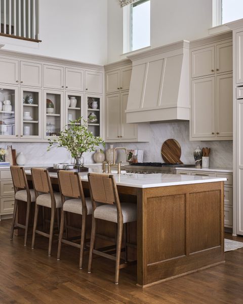 Furnished interior in a model home at Custer Ridge Estates in Allen (Image 9).