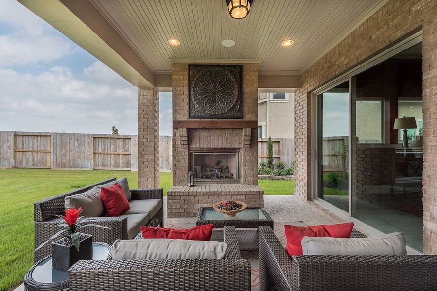 Furnished interior in a model home at Towne Lake 70' Classic Series in Cypress (Image 11).