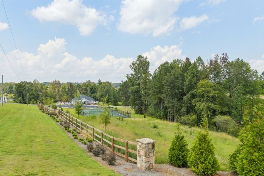 Natural surroundings and green spaces near The Hills at Cedar Creek in Winder, GA (Image 87).
