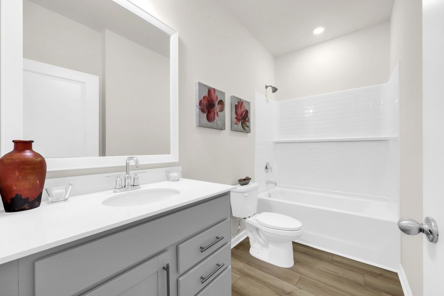 Bailey II - Bathroom