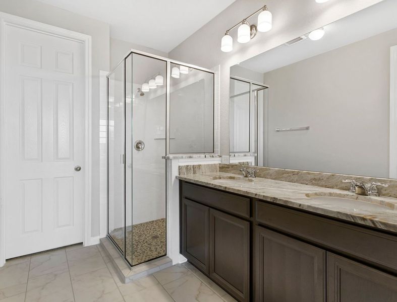 Image 17 of the Lakeshore at Towne Lake Townhomes community in Cypress, TX.