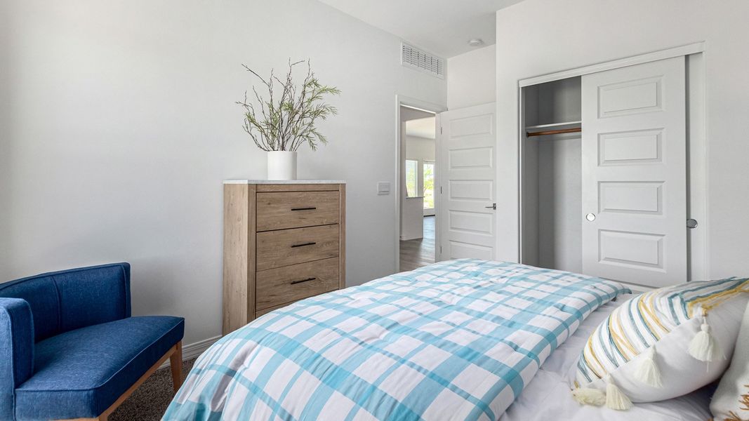 Furnished interior in a model home at Sahuarita Acres in Sahuarita (Image 32).