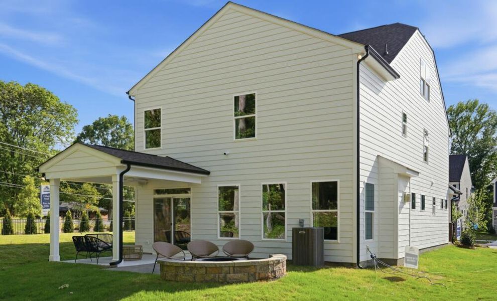 Exterior details of a home in Caldwell Forest, Charlotte (Image 9). Exterior details of a home in Caldwell Forest, Charlotte (Image 9).
