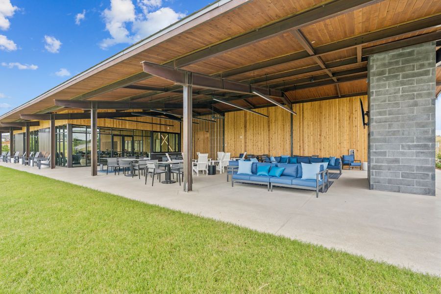 Reunion Amenity Center - Outdoor Gathering Space