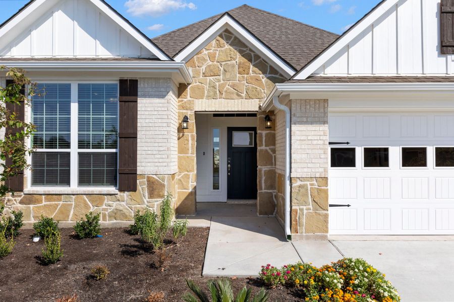 Exterior details of a home in Warrior's Legacy, Nolanville (Image 2). Exterior details of a home in Warrior's Legacy, Nolanville (Image 2).