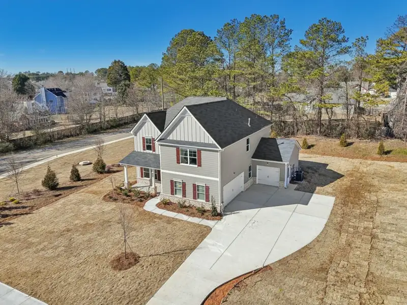 Front exterior of a home in the Stephens Landing community, located in Loganville, GA (Image 3). Front exterior of a home in the Stephens Landing community, located in Loganville, GA (Image 3).