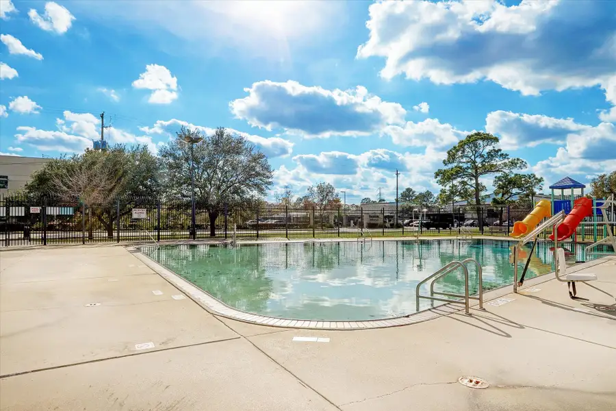 Community amenity available to residents of Garden Oaks and Oak Forest in Houston (Image 2). Community amenity available to residents of Garden Oaks and Oak Forest in Houston (Image 2).