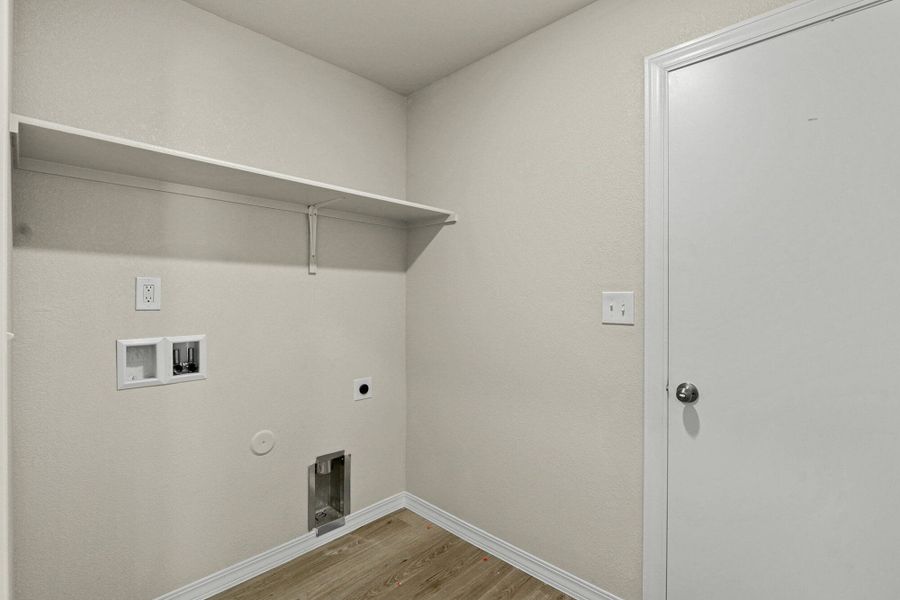 Furnished interior in a model home at Rancho Desierto Bello in Horizon City (Image 2).