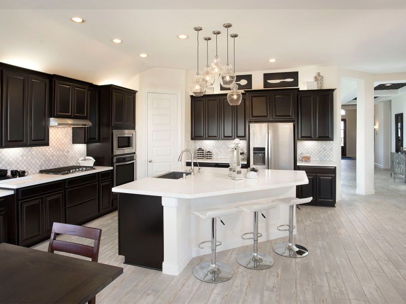 Image 6 of the Talavera - Estate community in Richmond, TX.