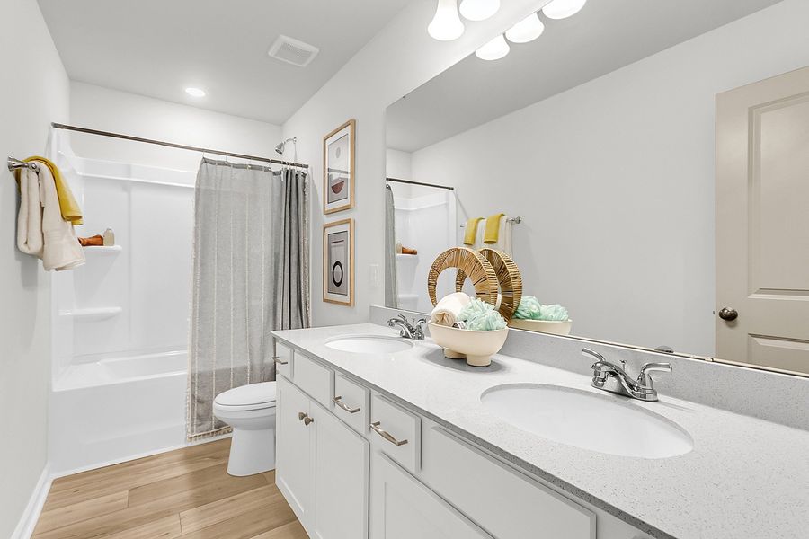 Kershaw | Secondary Bathroom Kershaw | Secondary Bathroom