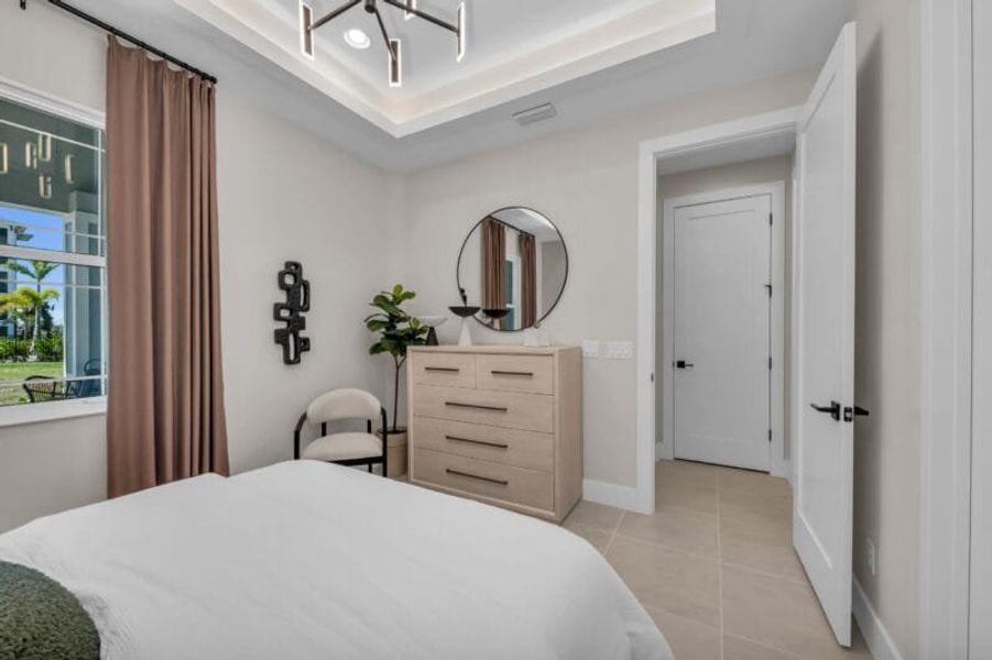 Furnished interior in a model home at The Laurels in Parrish (Image 104).