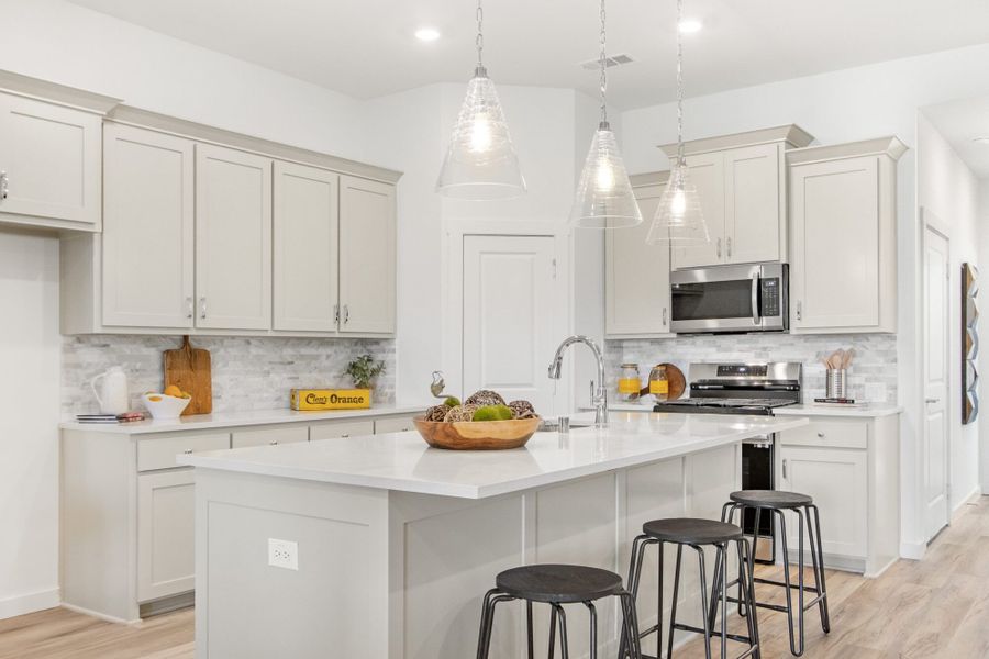 Mira Lagos Villas,75054