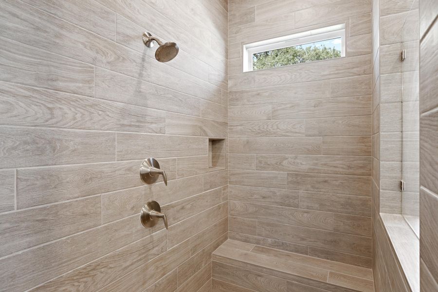 Close-up of interior finishes in a home at Vintage Oaks, Weatherford (Image 88).