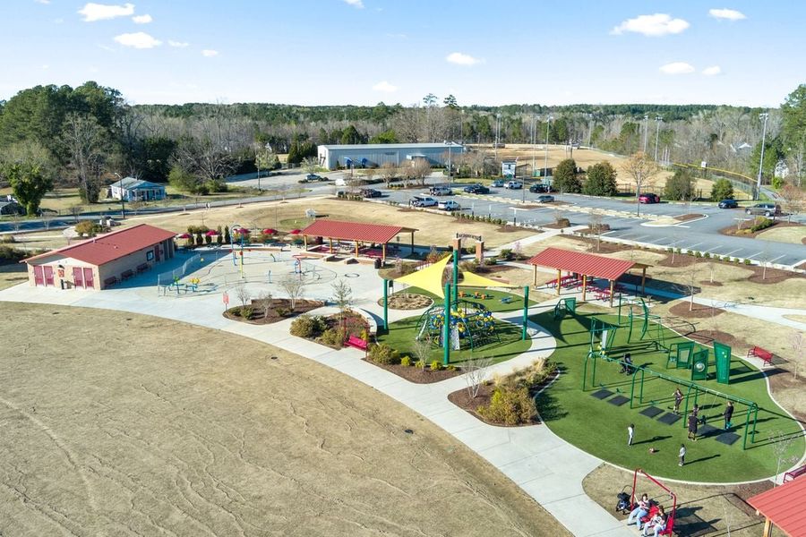 Short drive to Municipal Park in Clayton