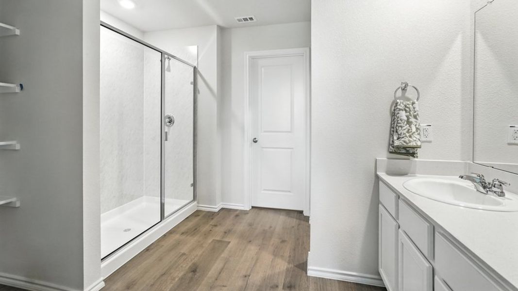 Furnished interior in a model home at Saddlebrook in Waxahachie (Image 20).