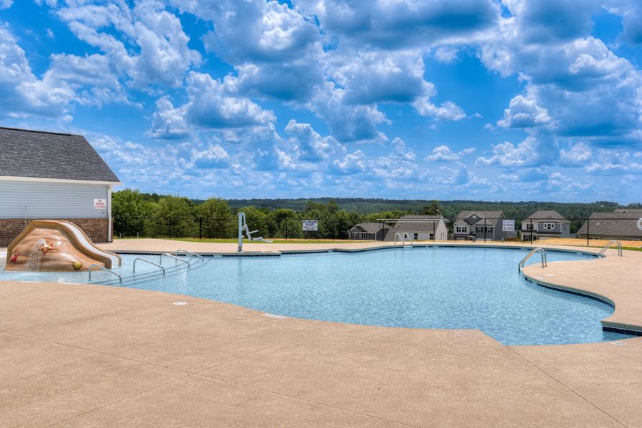 Enjoy the Onsite Neighborhood Pool and Cabana Enjoy the Onsite Neighborhood Pool and Cabana