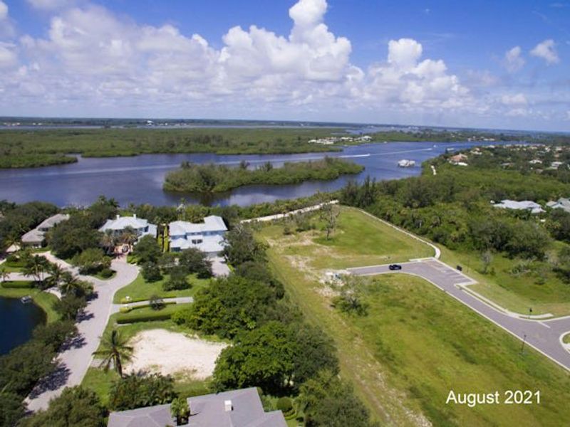 Image 122 of the The Strand community in Vero Beach, FL.