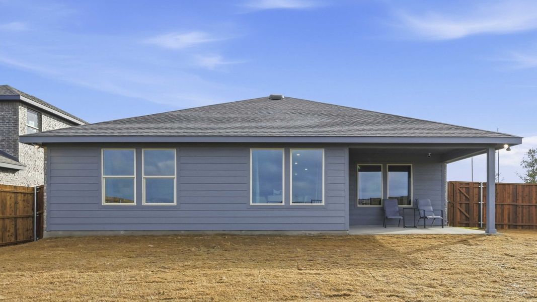 Exterior details of a home in Northspur, Terrell (Image 4).
