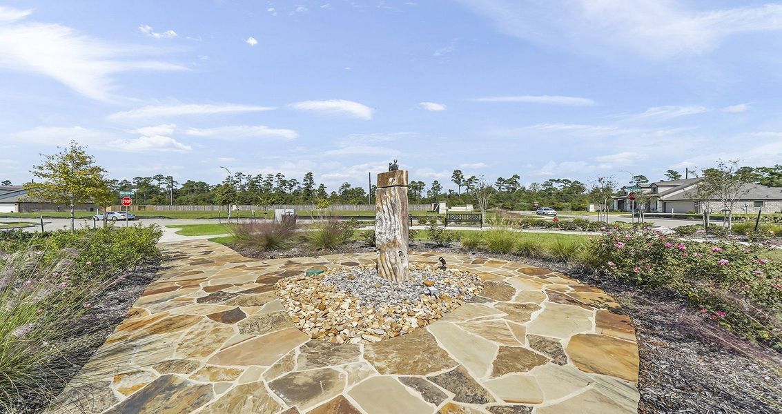 Image 22 of the Hunters Creek Estates community in Baytown, TX.