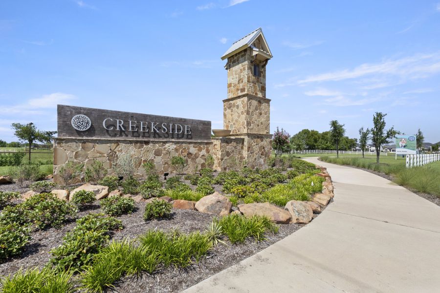 Entrance to the Creekside community in Royse City, TX, featuring signage and landscaping (Image 2).