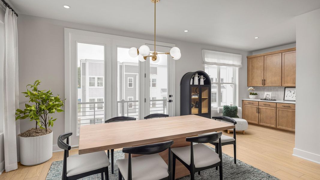 Open and airy casual dining area Open and airy casual dining area