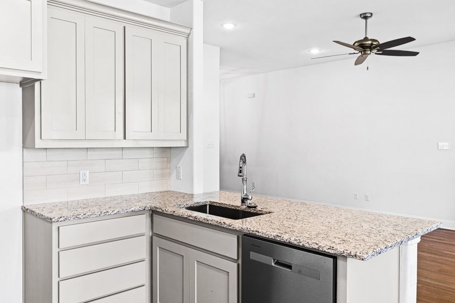 Image 18 of the Fair Oaks community in Runaway Bay, TX. Image 18 of the Fair Oaks community in Runaway Bay, TX.