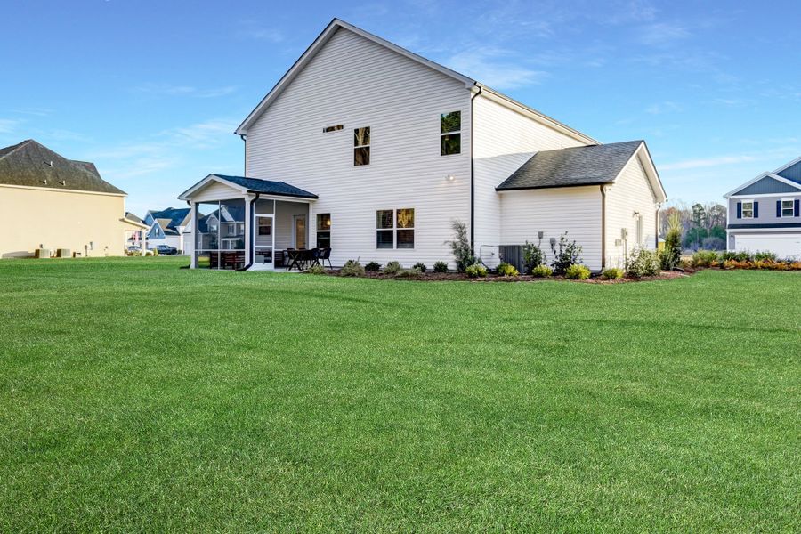 Entertaining Rear Yard (McGinnis Model Home)