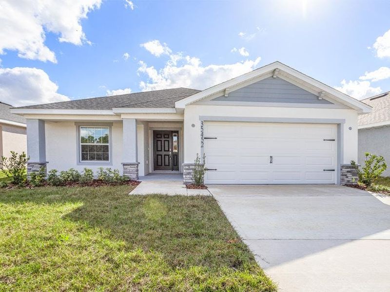 Choose from one- or two-story homes - Raychel home plan Choose from one- or two-story homes - Raychel home plan