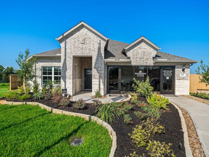 Front exterior of a home in the Windmill Estates community, located in Magnolia, TX (Image 4).