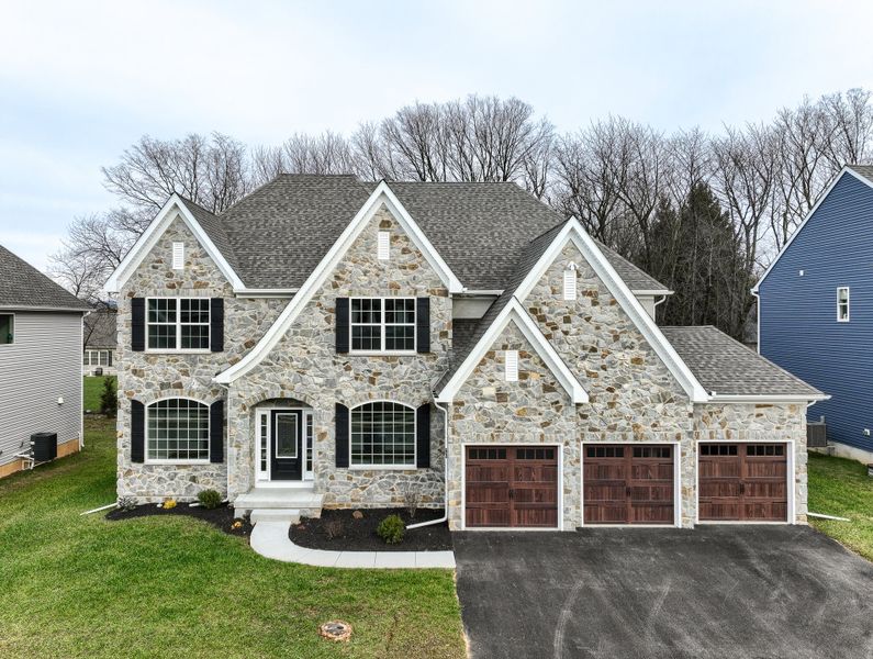 Front exterior of a home in the Arbor Gate community, located in Simpsonville, SC (Image 5). Front exterior of a home in the Arbor Gate community, located in Simpsonville, SC (Image 5).
