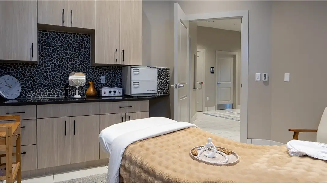 Wellen Park Golf& Country Club Amenity Fitness Center Massage Room 9 16 25 Wellen Park Golf& Country Club Amenity Fitness Center Massage Room 9 16 25