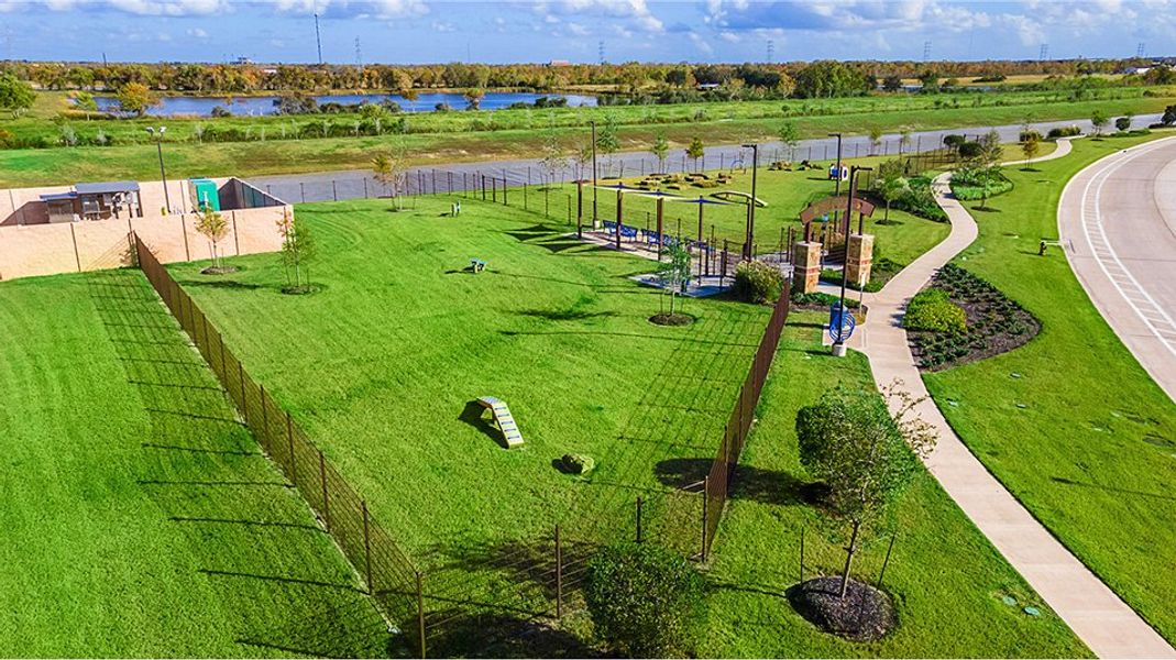 Rosharon Amenity Dog Park 3of3 060525