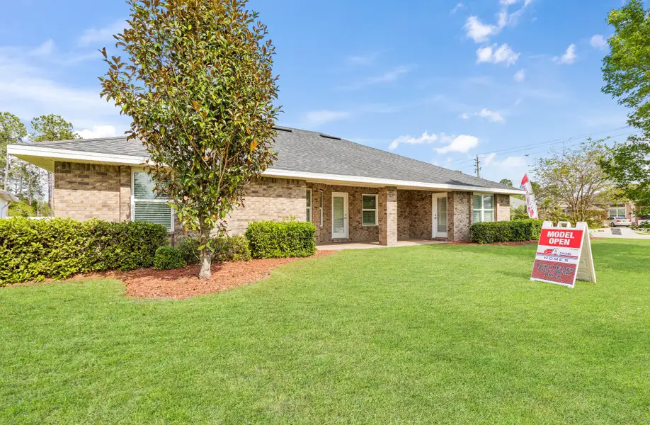 Exterior details of a home in Palm Coast, Palm Coast (Image 3).