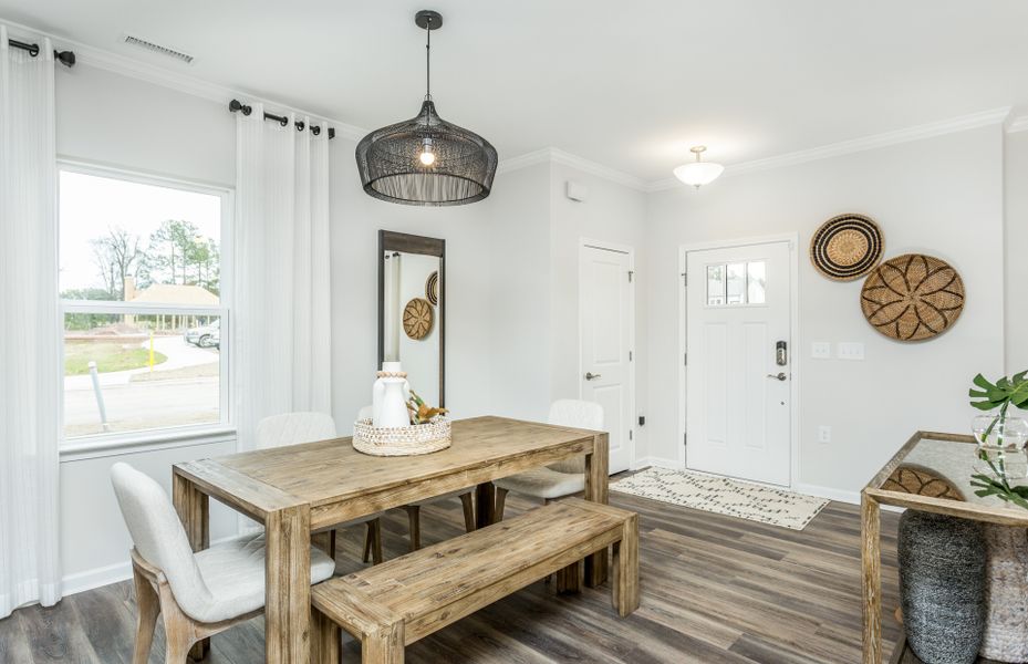 Image 17 of the Royal Creek community in Raleigh, NC.