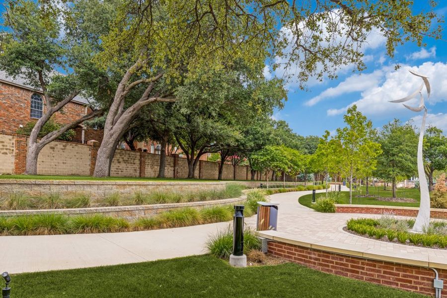 Image 51 of the The Preserve on the Park community in Addison, TX.