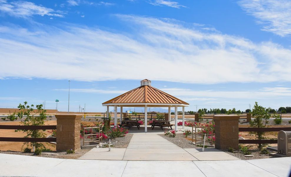 Image 48 of the Avanti at Granite Vista community in Waddell, AZ.