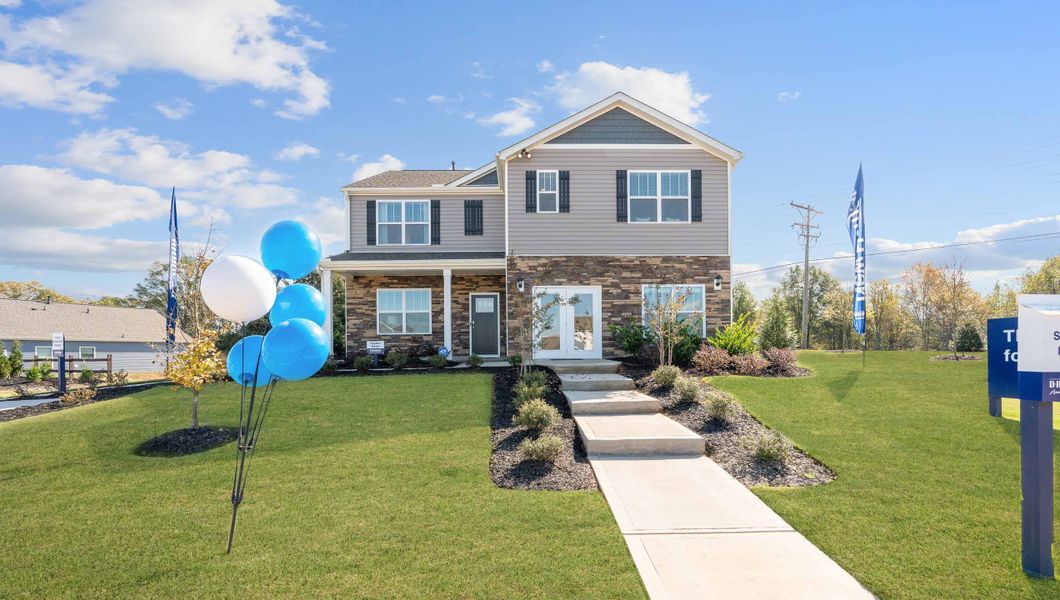 Front exterior of a home in the Woodglen community, located in Piedmont, SC (Image 1).